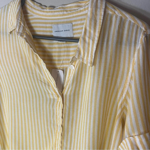 American Eagle  | Top - Picture 3 of 5
